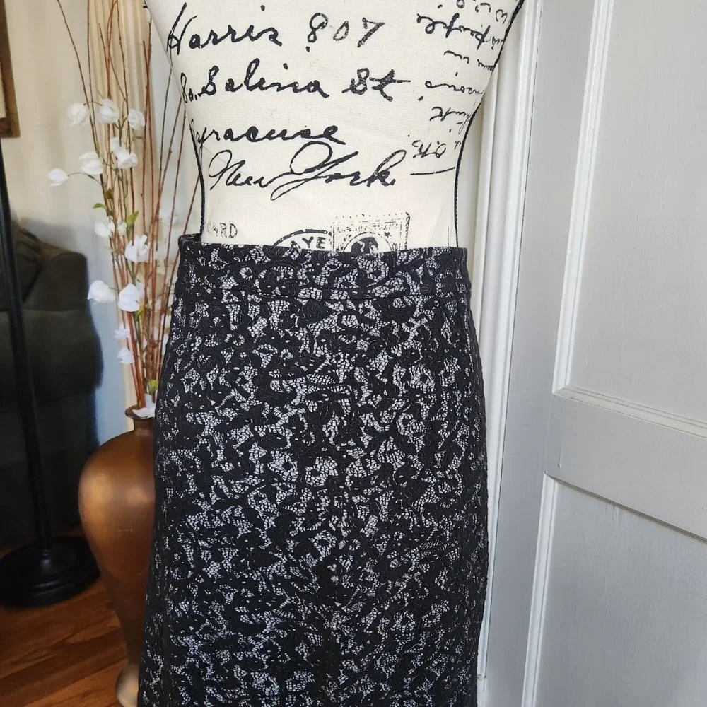 Michael Kors Black and White Pencil Skirt Sz M